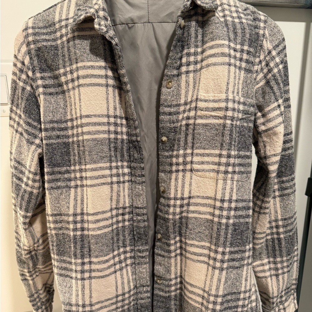 American Eagle Outfitters Checkered Shirt in Black and Cream